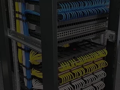 चैनल प्रकार केबल प्रबंधन ट्रे डेटा सेंटर रैक/कैबिनेट के लिए 24-पोर्ट केबल प्रबंधक